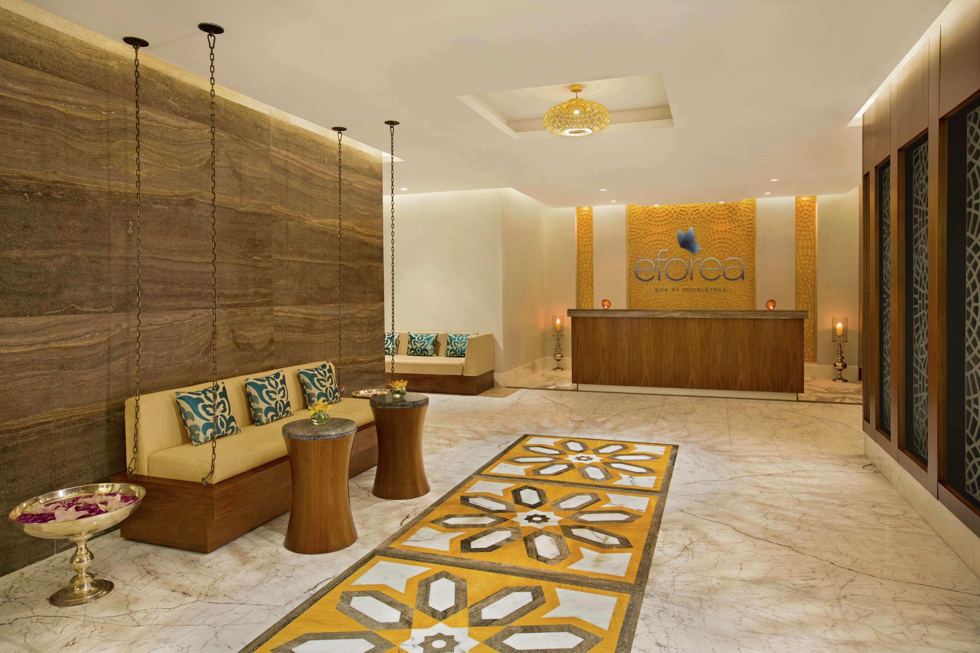 ダブル ツリー バイ ヒルトン リゾート ＆ スパ マルジャン アイランド ラアス・アル・ハイマ エクステリア 写真 The spa at the Jumeirah Beach Hotel